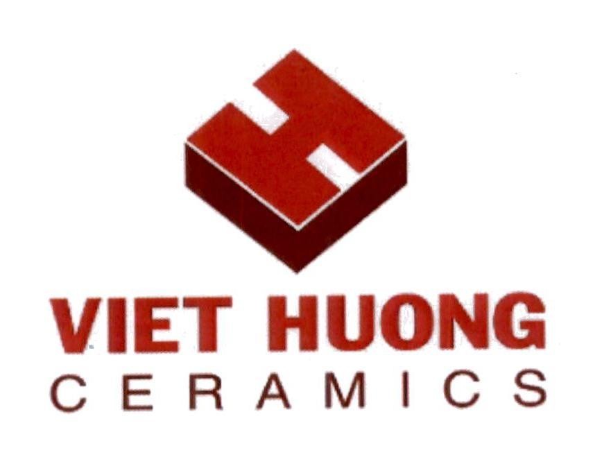 Nhãn hiệu VH VIET HUONG C E R A M I C S  của Công ty cổ phần xây dựng gốm sứ Việt Hương, số đơn 4-2023-13466